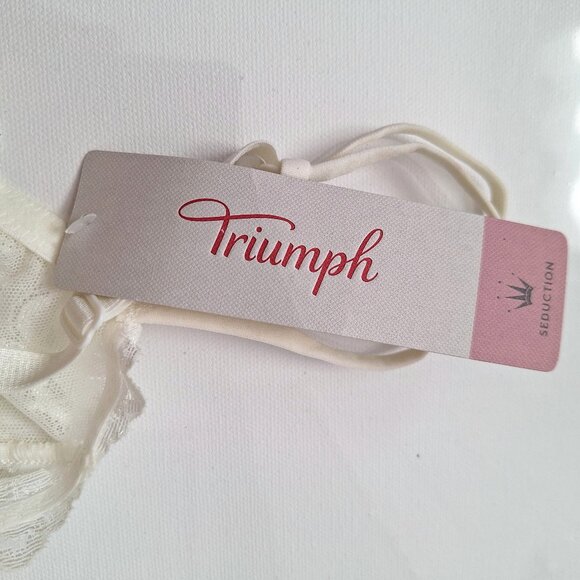 Triumph Forbidden Lace Ivory Bra 32D NWT - Picture 3 of 6